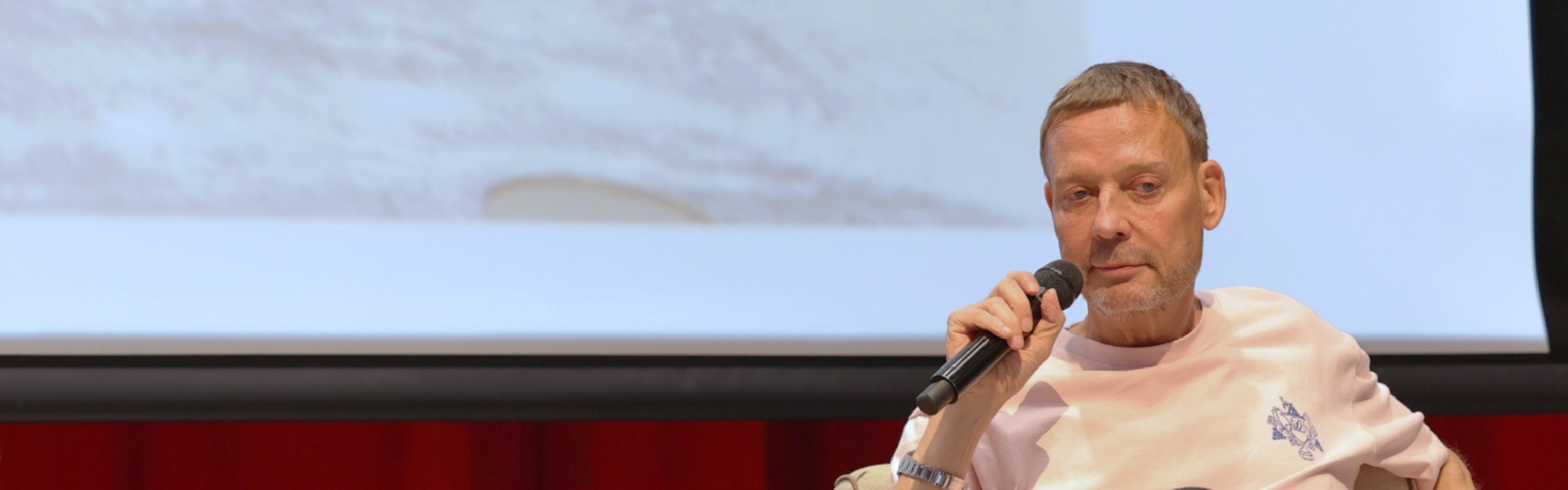 Artist Tour with Michael Elmgreen_web1.jpg